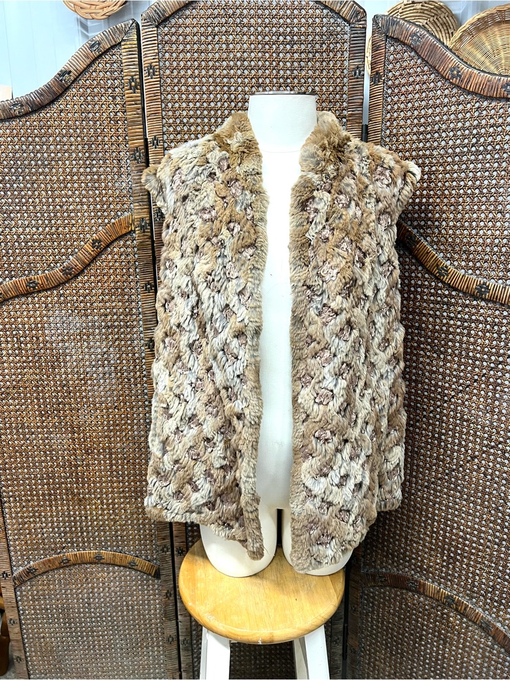 Vintage mitchie’s rabbit fur vest retro